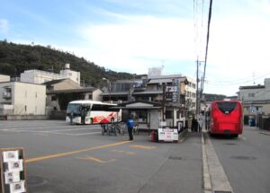銀閣寺の近くで貸切バスを駐車できる京都市銀閣寺観光駐車場です。