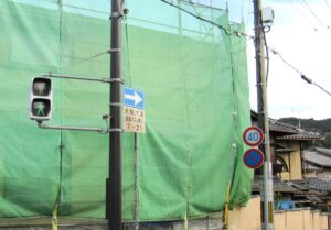 大型バスでの移動の際、大型バスの進入規制がある道があるので、注意が必要です。